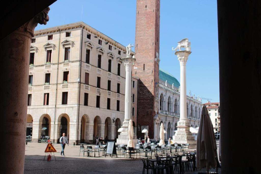 Altea'S Sweet Home In Piazza,Basilica Palladiana فيتشنزا المظهر الخارجي الصورة