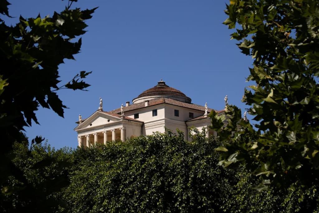Altea'S Sweet Home In Piazza,Basilica Palladiana فيتشنزا المظهر الخارجي الصورة